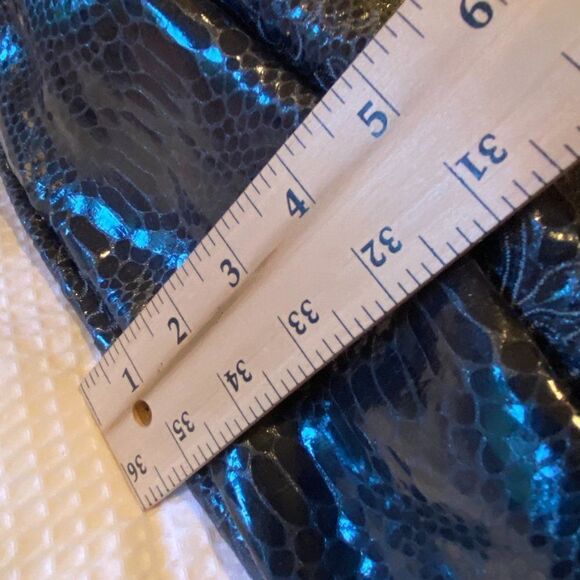 1101 1990s Squared By Sondra Roberts Hobo Bag Embossed Navy Leather New - Picture 12 of 13